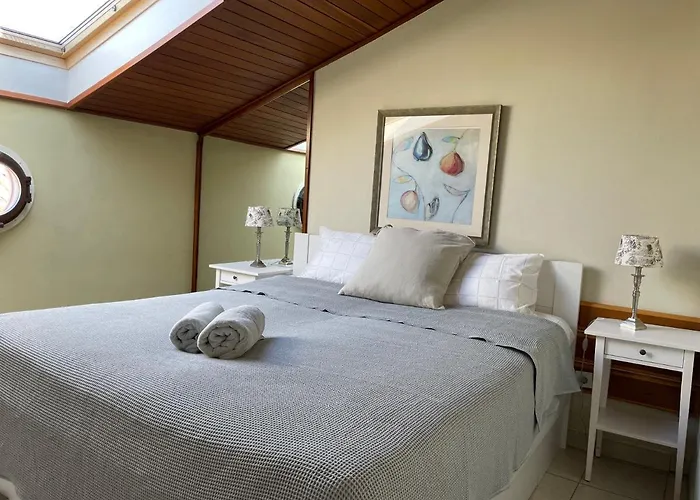 Unique Spacious Apartment With Terrace